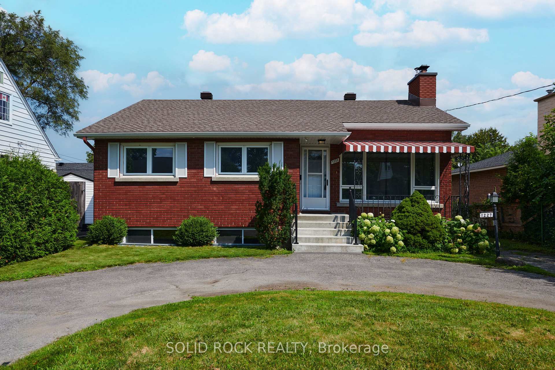 Front of 1227 Portland Avenue