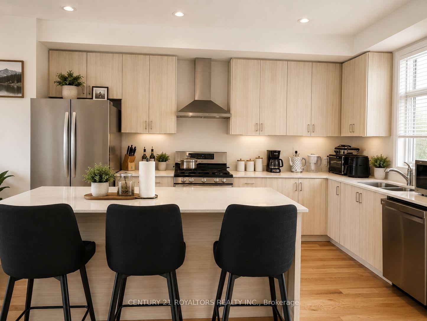 Photo 4 of Unit 30, 400 Newman Drive, Cambridge, Westview — HOMEH