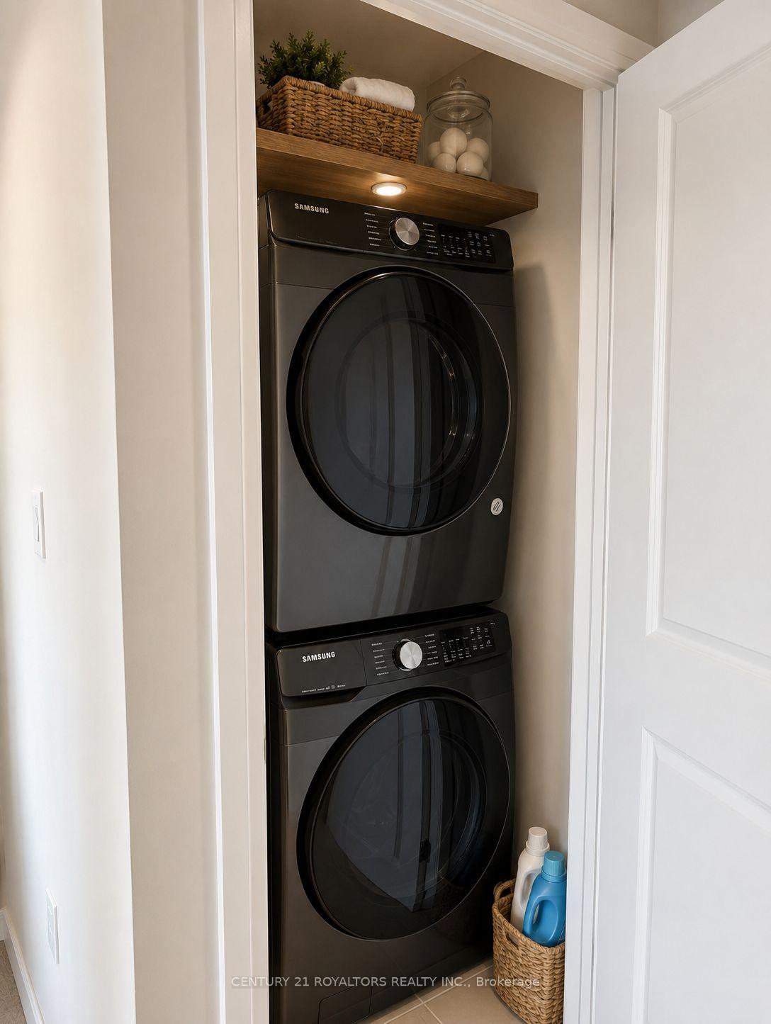 Photo 16 of Unit 30, 400 Newman Drive, Cambridge, Westview — HOMEH