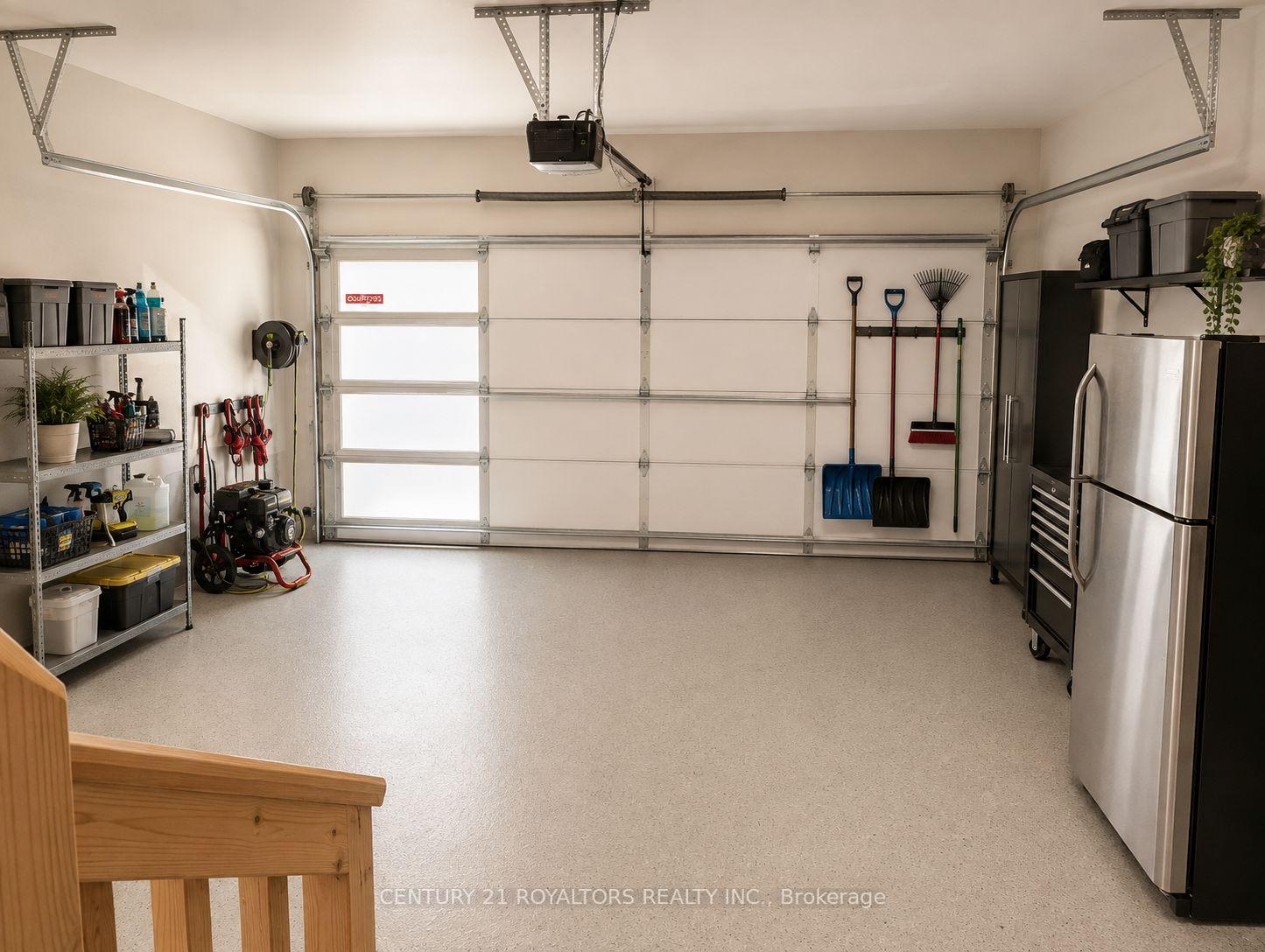 Photo 17 of Unit 30, 400 Newman Drive, Cambridge, Westview — HOMEH