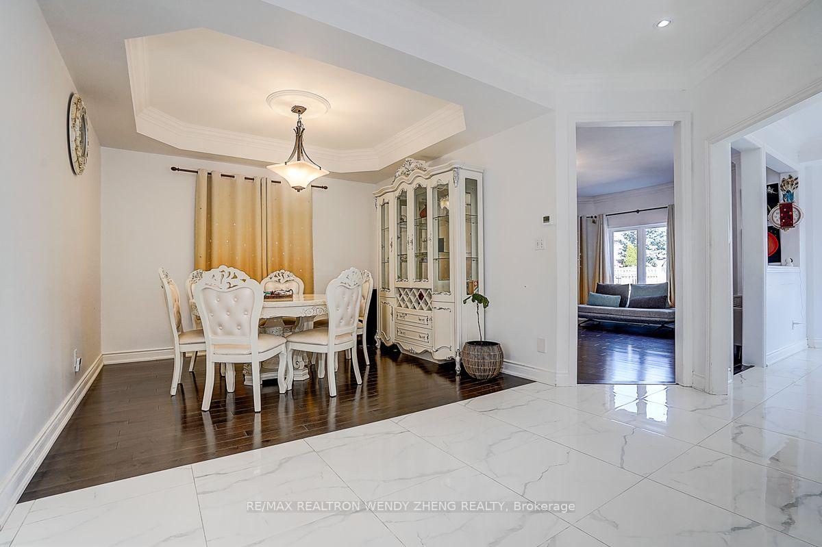 Photo 8 of Unit Main, 46 Clifton Court, Markham, Middlefield — HOMEH