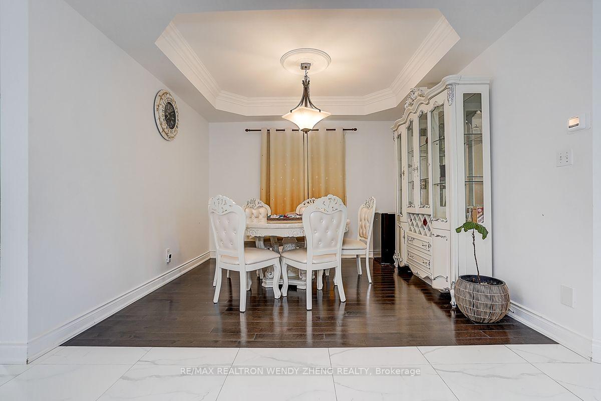 Photo 9 of Unit Main, 46 Clifton Court, Markham, Middlefield — HOMEH