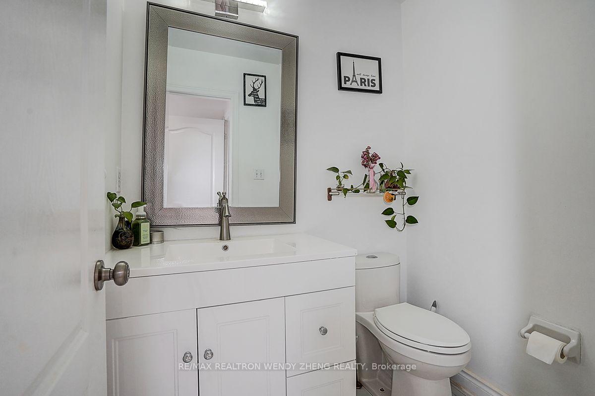 Photo 23 of Unit Main, 46 Clifton Court, Markham, Middlefield — HOMEH