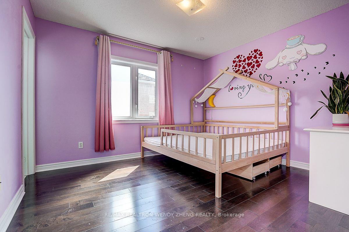 Photo 31 of Unit Main, 46 Clifton Court, Markham, Middlefield — HOMEH