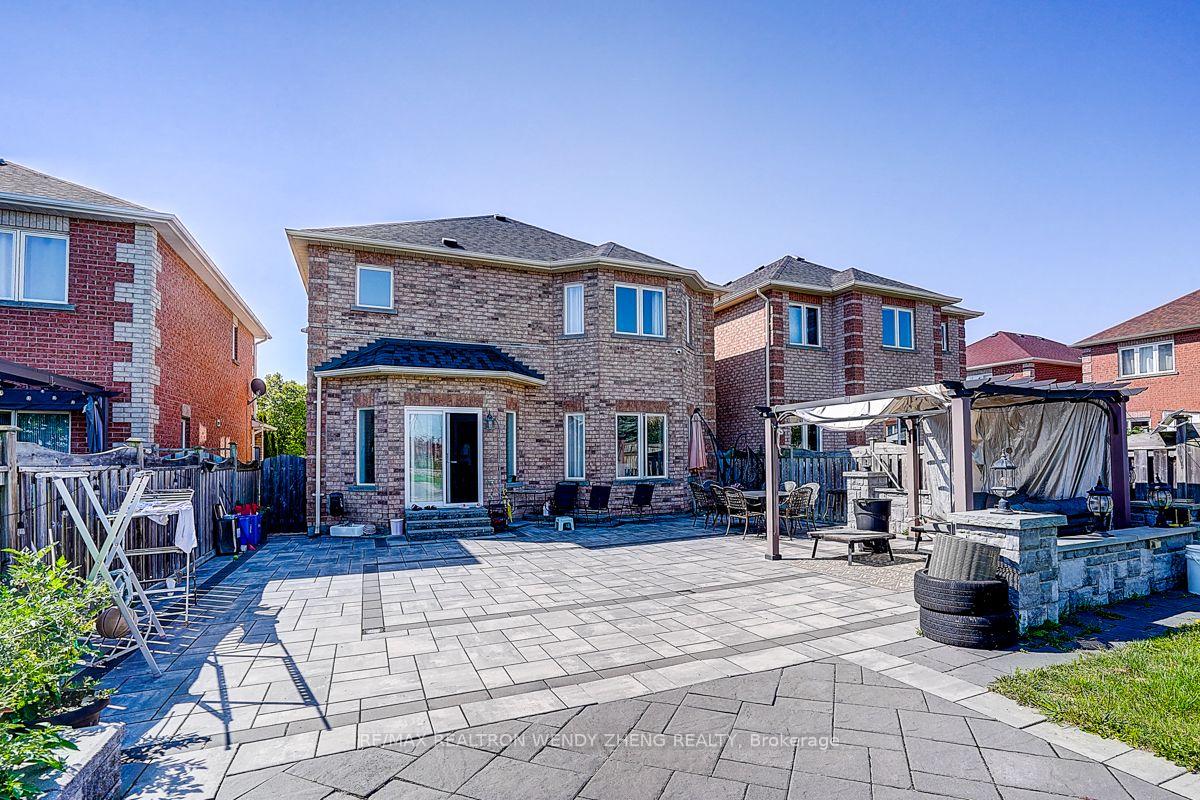 Photo 42 of Unit Main, 46 Clifton Court, Markham, Middlefield — HOMEH
