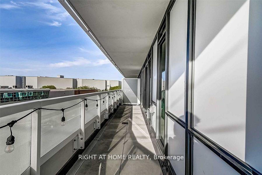 Photo 10 of Unit 213, 7895 Jane Street, Vaughan, Concord — HOMEH