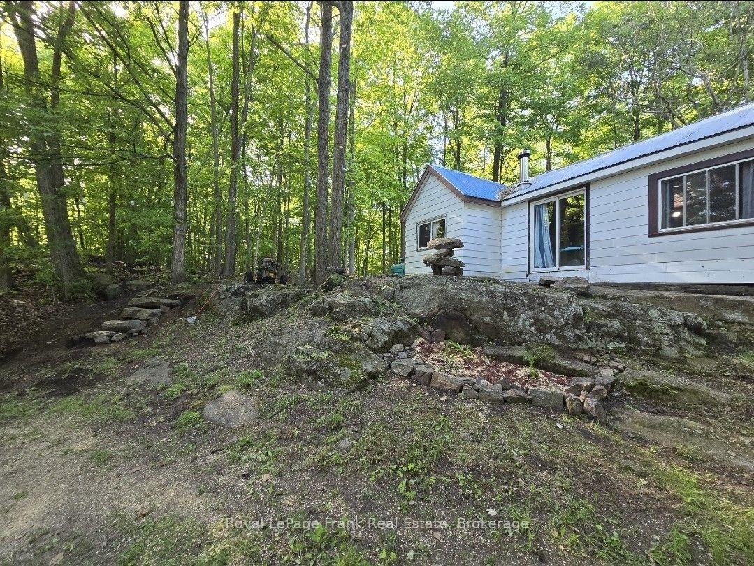 Photo 1 of 83 Powell Bay Road, Rideau Lakes, Rideau Lakes (South Crosby) Twp — HOMEH