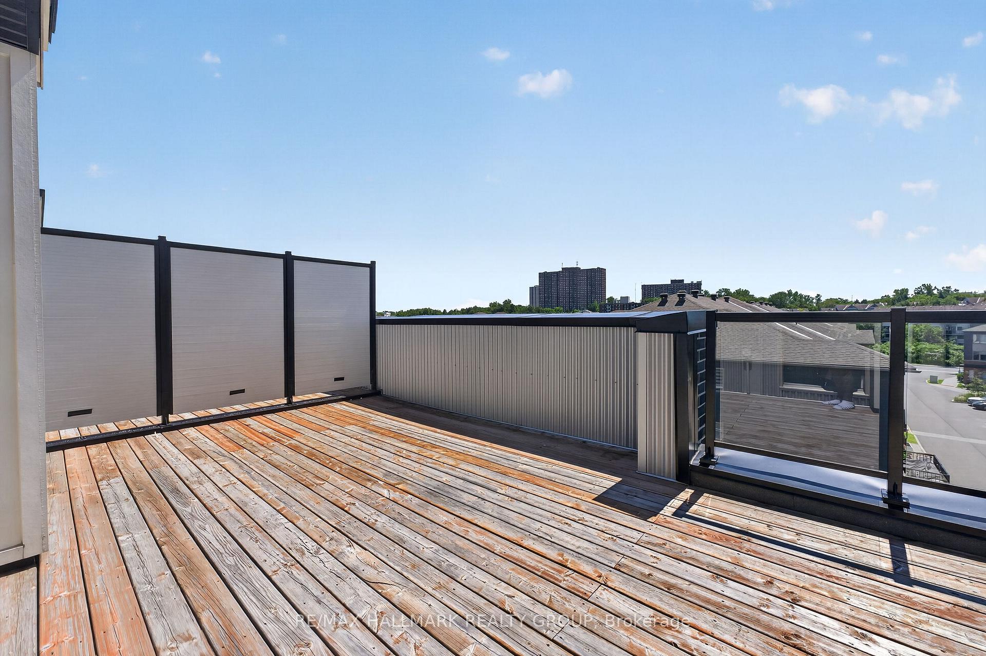Photo 42 of 575 Takamose Private, Ottawa, CFB Rockcliffe and Area — HOMEH