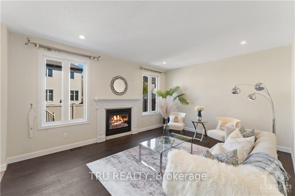 Photo 8 of 328 Mirabeau Terrace, Ottawa, Avalon East — HOMEH