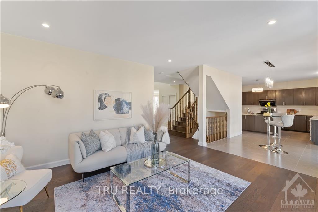 Photo 9 of 328 Mirabeau Terrace, Ottawa, Avalon East — HOMEH