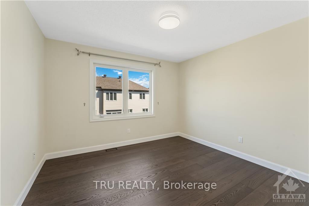 Photo 22 of 328 Mirabeau Terrace, Ottawa, Avalon East — HOMEH