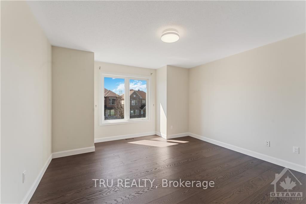 Photo 23 of 328 Mirabeau Terrace, Ottawa, Avalon East — HOMEH