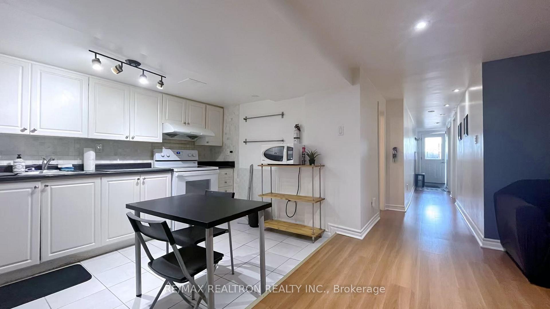 Photo 6 of Unit Bsmt, 2 Greyhound Drive, North York, Bayview Woods-Steeles — HOMEH