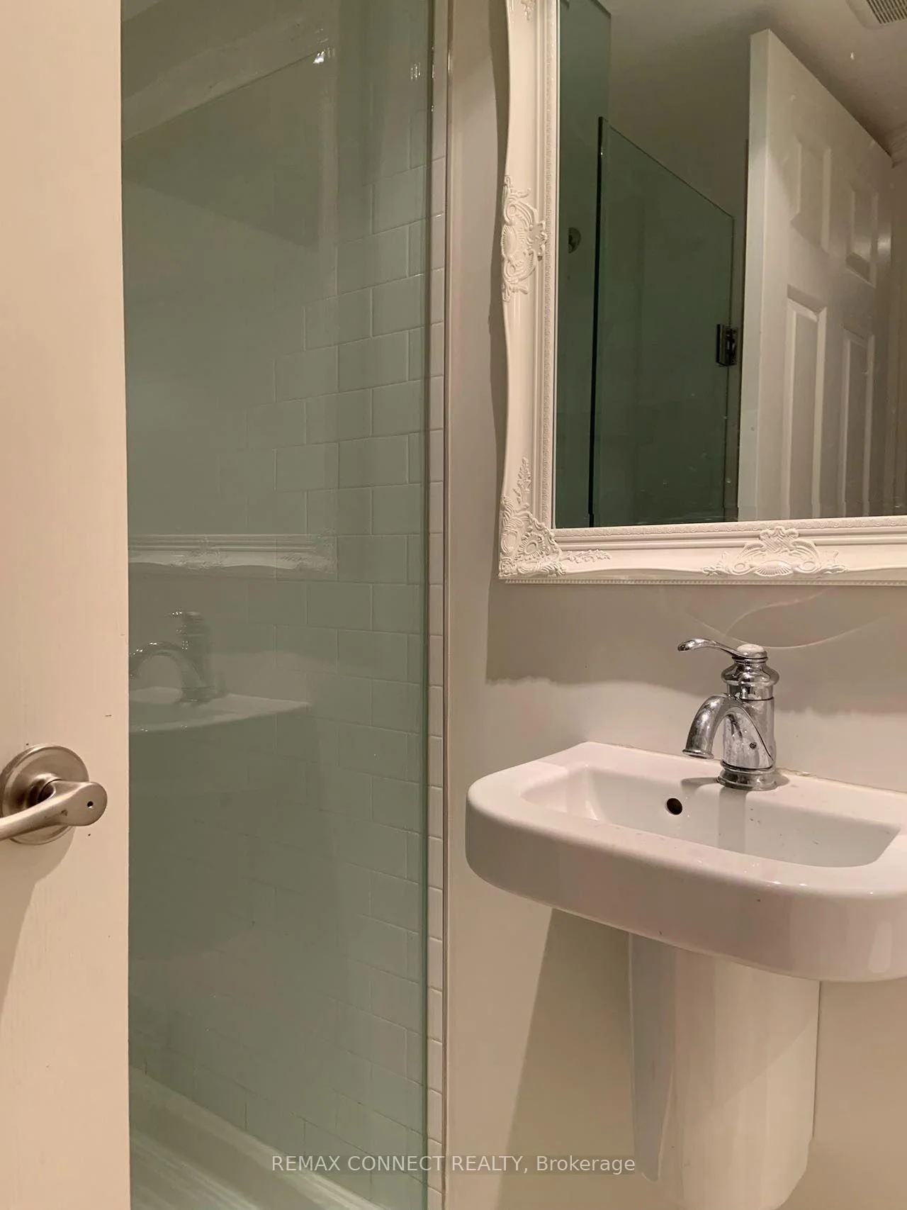 Photo 14 of Unit Lower, 123 Bedford Road, Toronto, The Annex — HOMEH