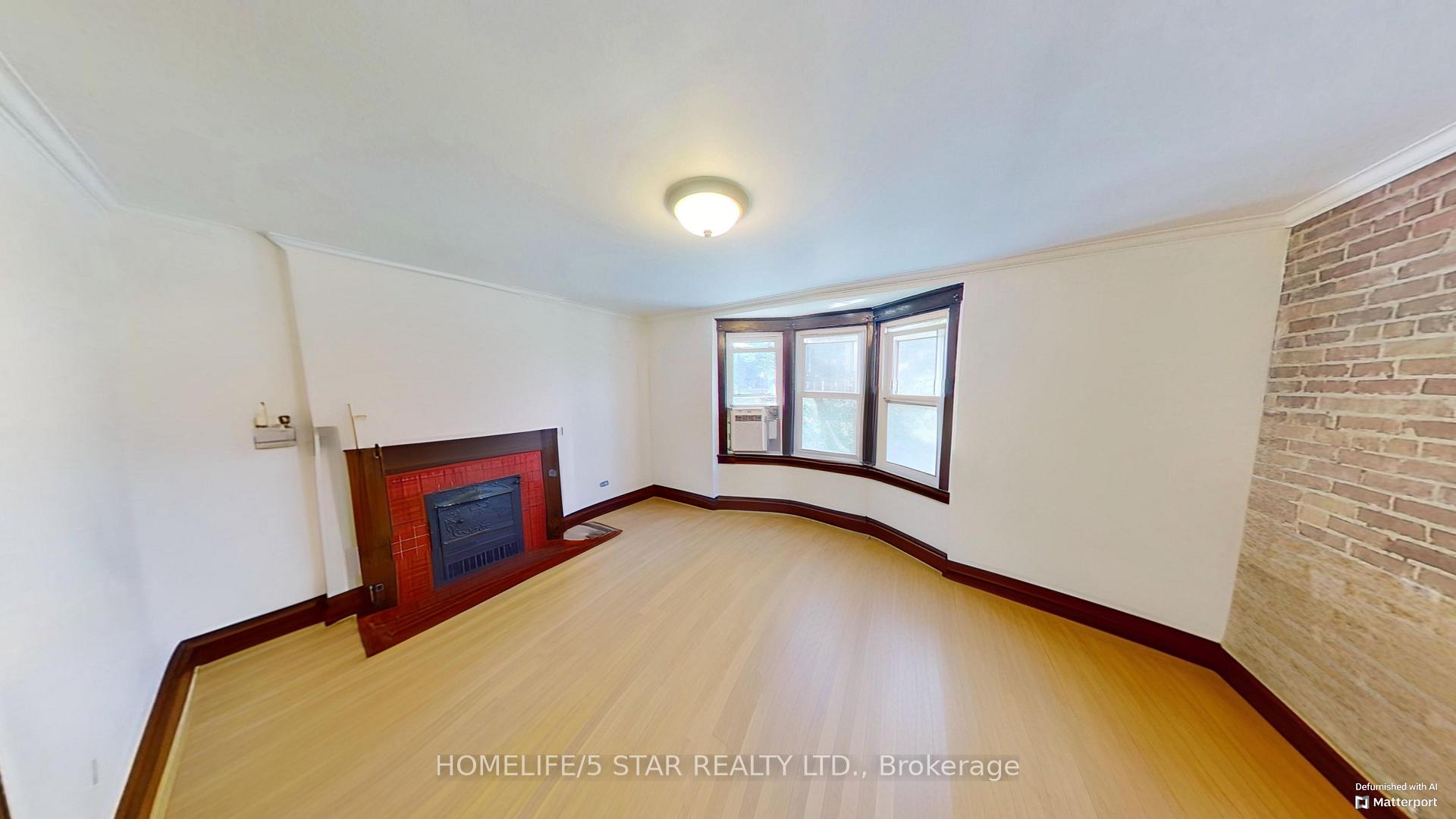 Photo 8 of Unit Apt 2, 21 Rusholme Park Crescent, Toronto, Little Portugal — HOMEH