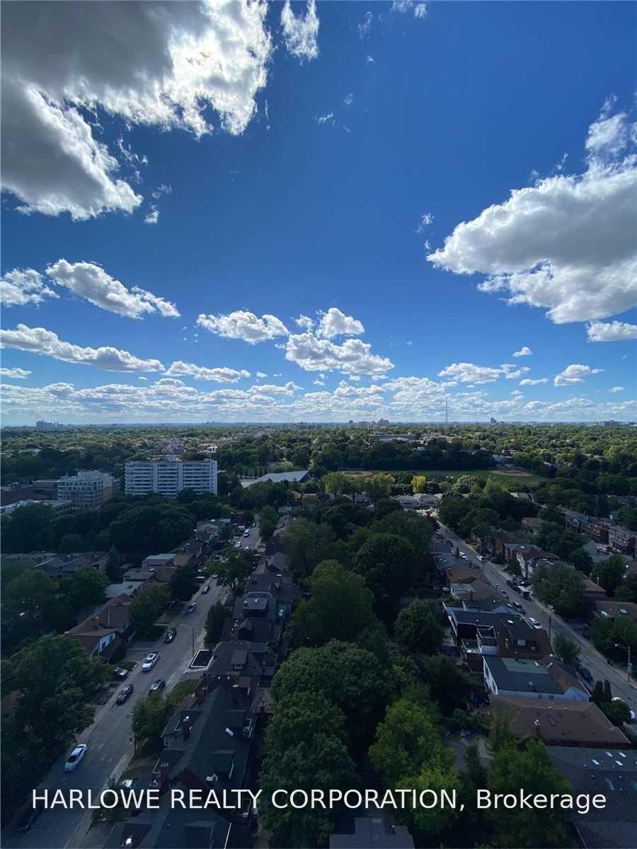 Photo 5 of Unit 1801, 58 Orchard View Boulevard, Toronto, Yonge-Eglinton — HOMEH