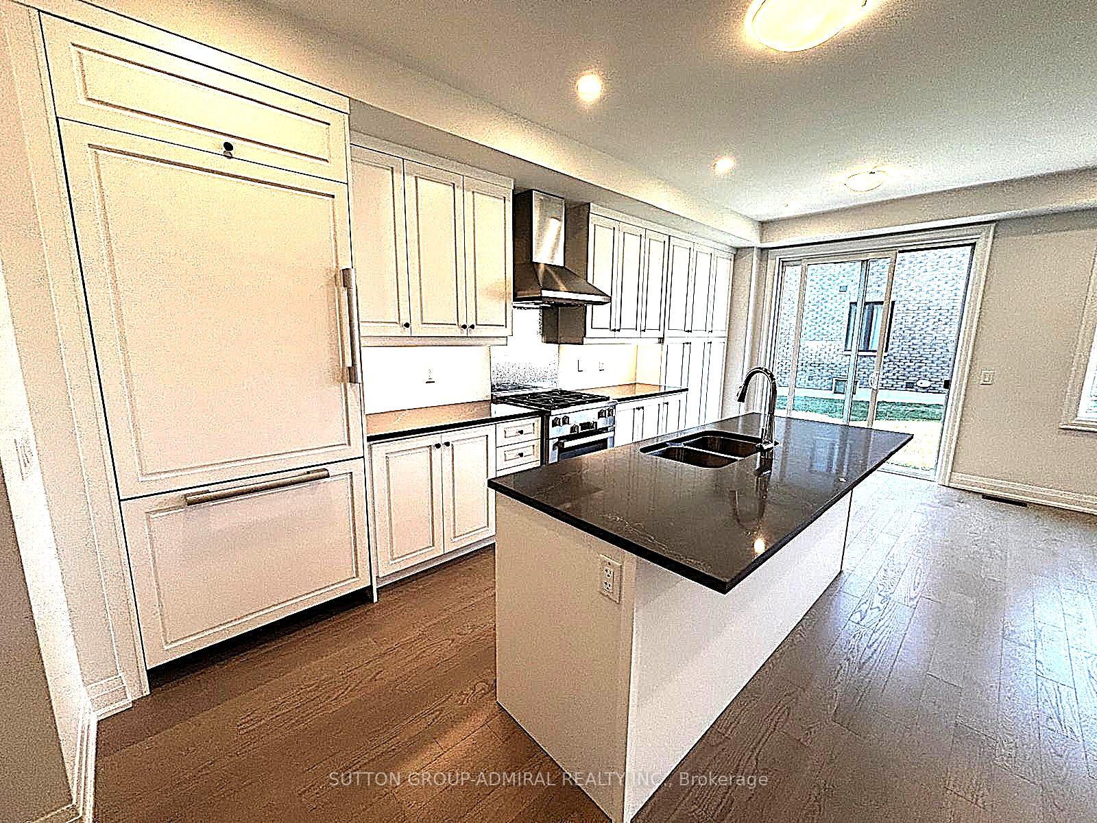 Photo 8 of 16 Donnacona Drive, Vaughan, Vellore Village — HOMEH
