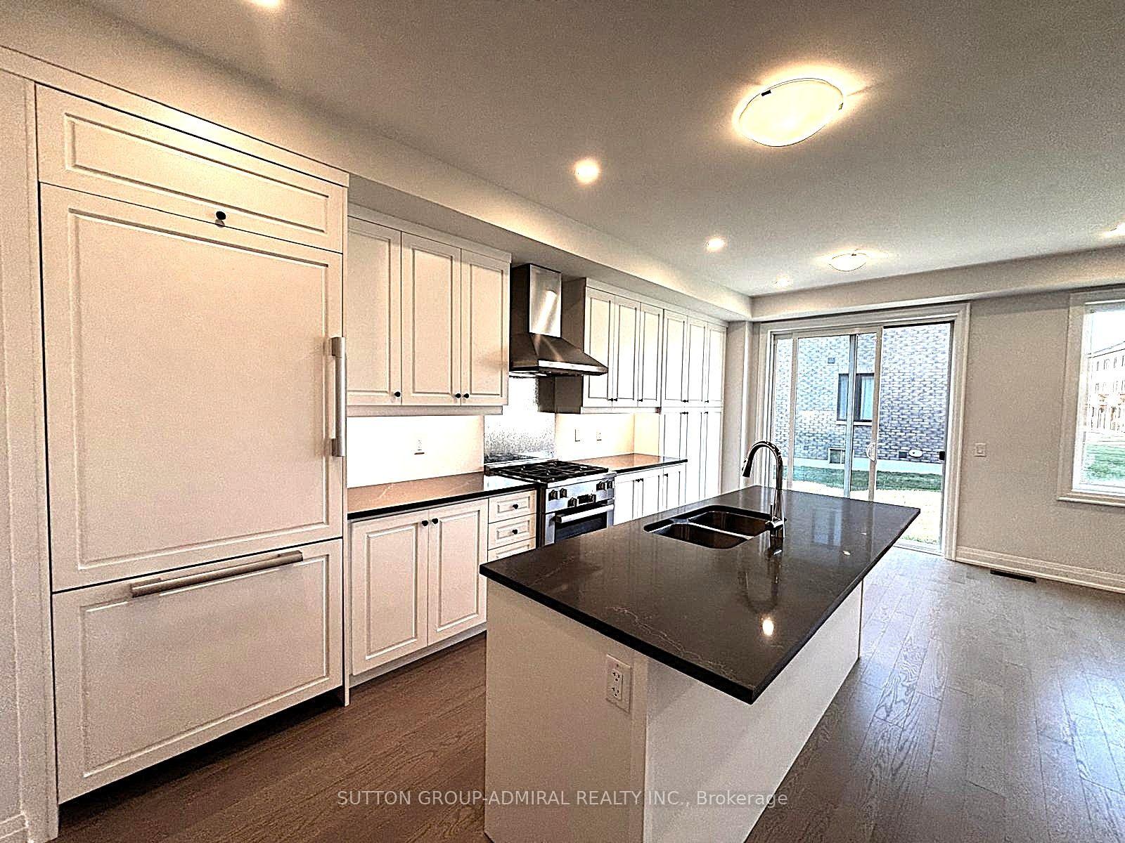 Photo 9 of 16 Donnacona Drive, Vaughan, Vellore Village — HOMEH