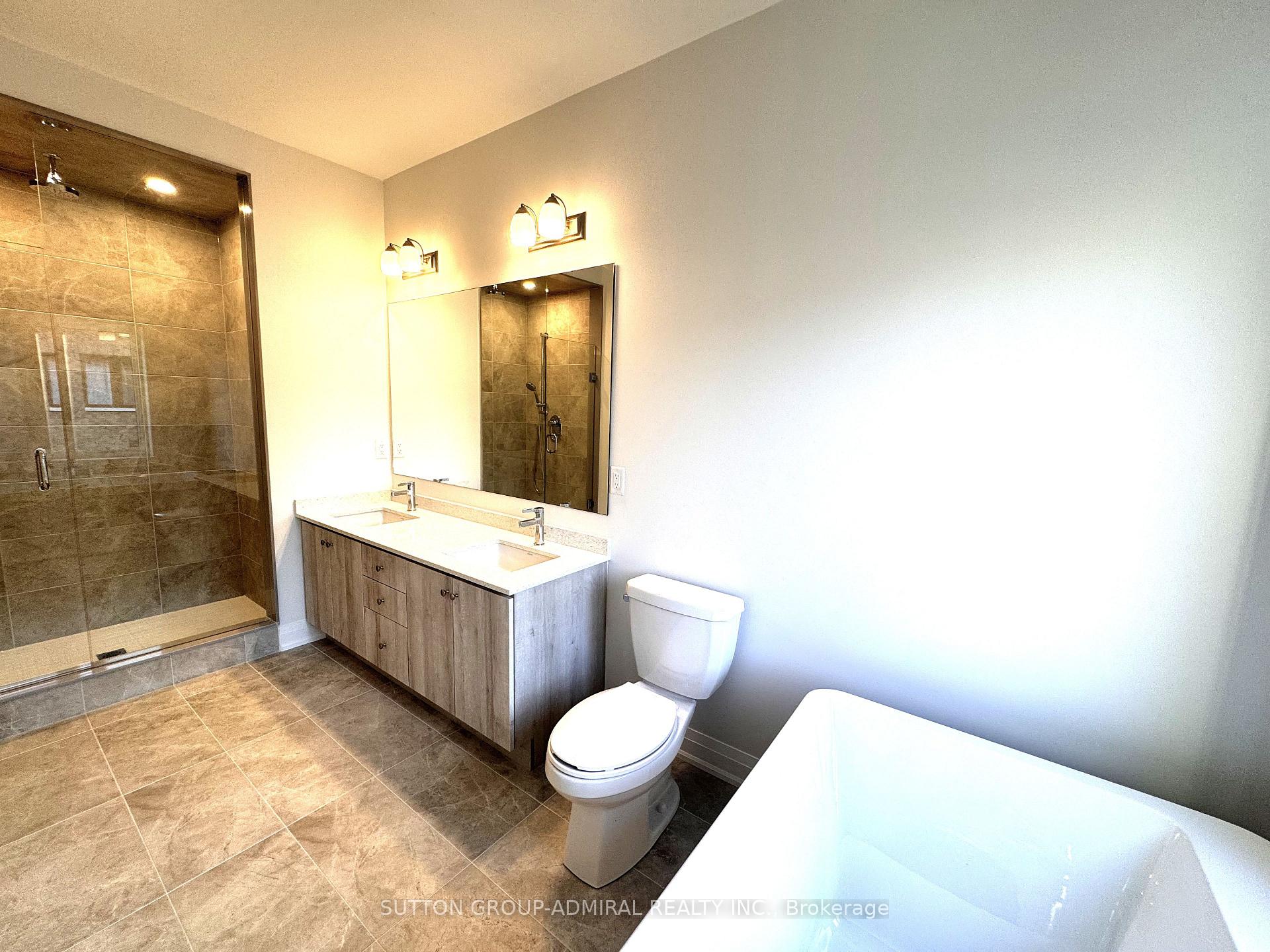 Photo 26 of 16 Donnacona Drive, Vaughan, Vellore Village — HOMEH