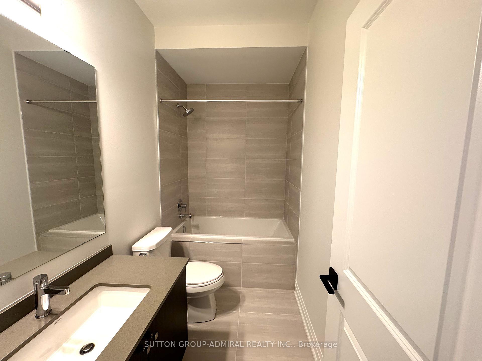 Photo 30 of 16 Donnacona Drive, Vaughan, Vellore Village — HOMEH