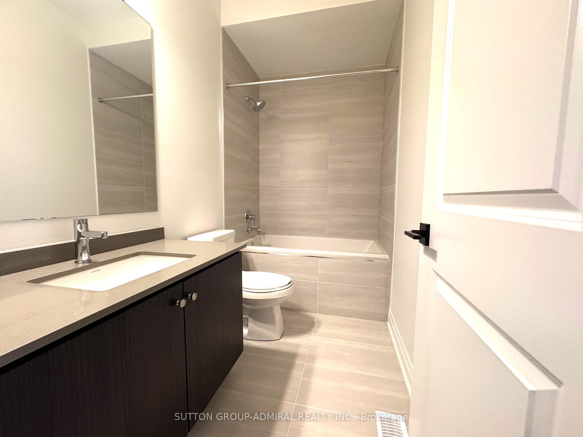 Photo 31 of 16 Donnacona Drive, Vaughan, Vellore Village — HOMEH