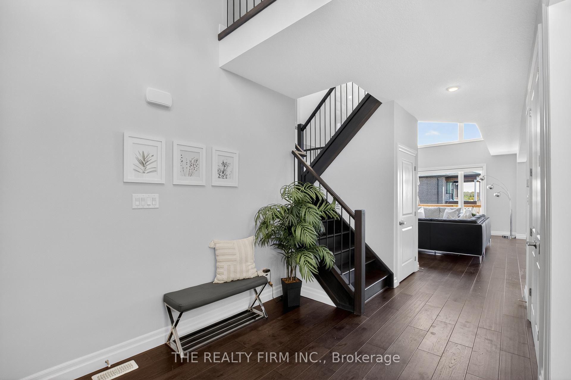 Photo 8 of 87 Daventry Way, Middlesex Centre, Komoka — HOMEH
