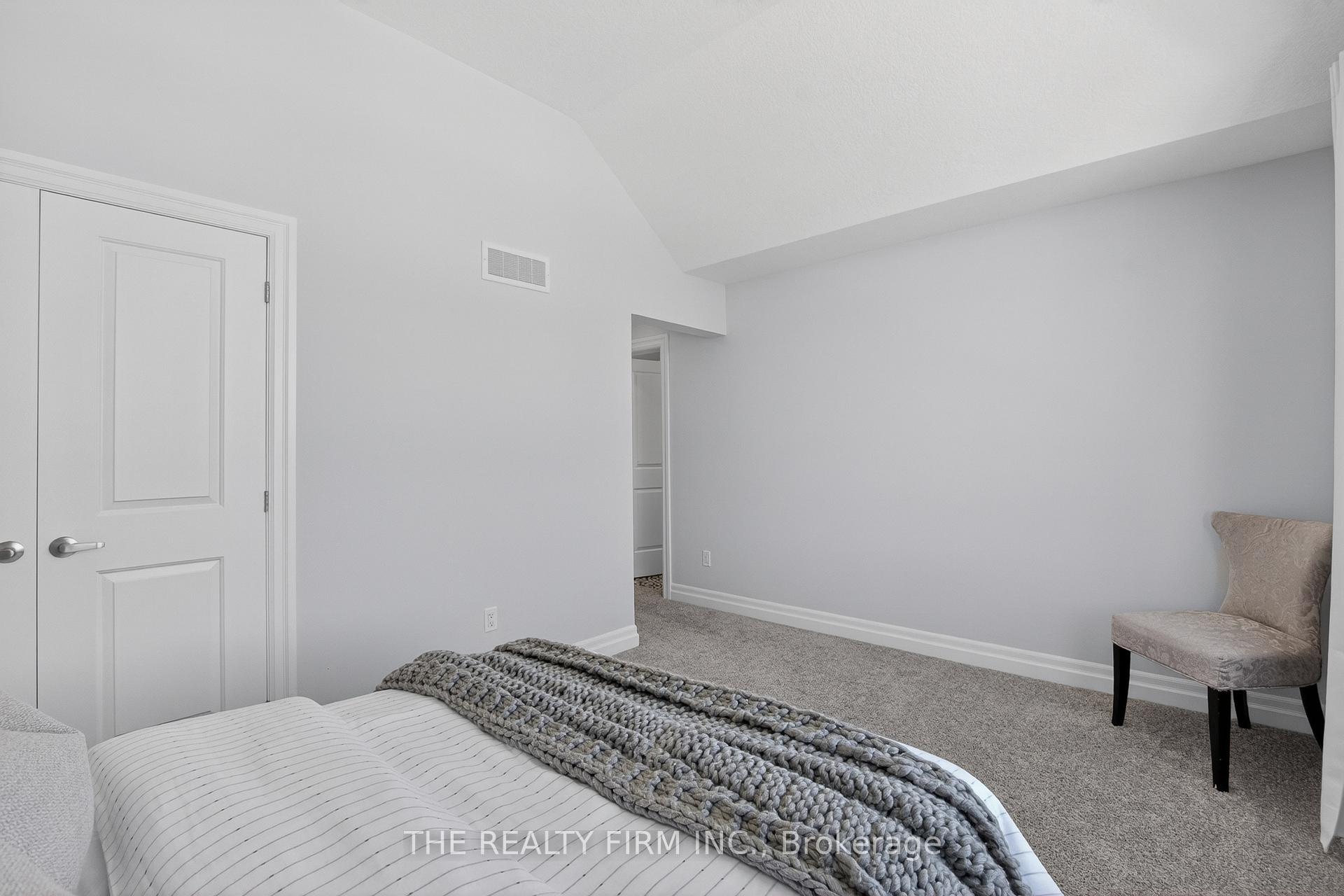Photo 33 of 87 Daventry Way, Middlesex Centre, Komoka — HOMEH