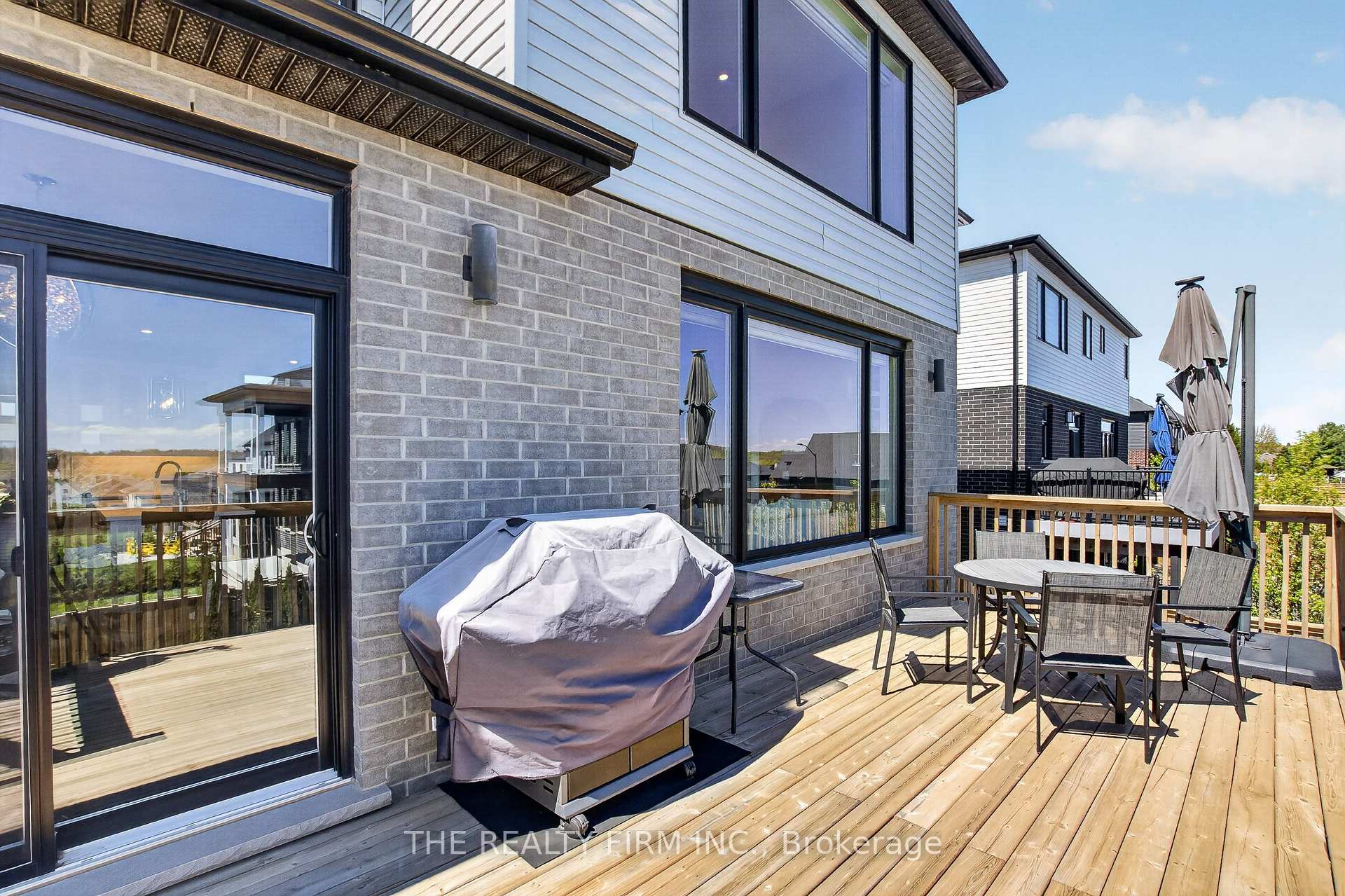 Photo 36 of 87 Daventry Way, Middlesex Centre, Komoka — HOMEH