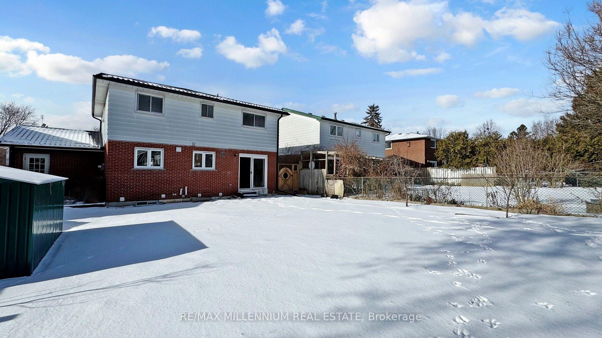 Photo 6 of Unit BSMT, 80 Rainier Square, Scarborough, L'Amoreaux — HOMEH