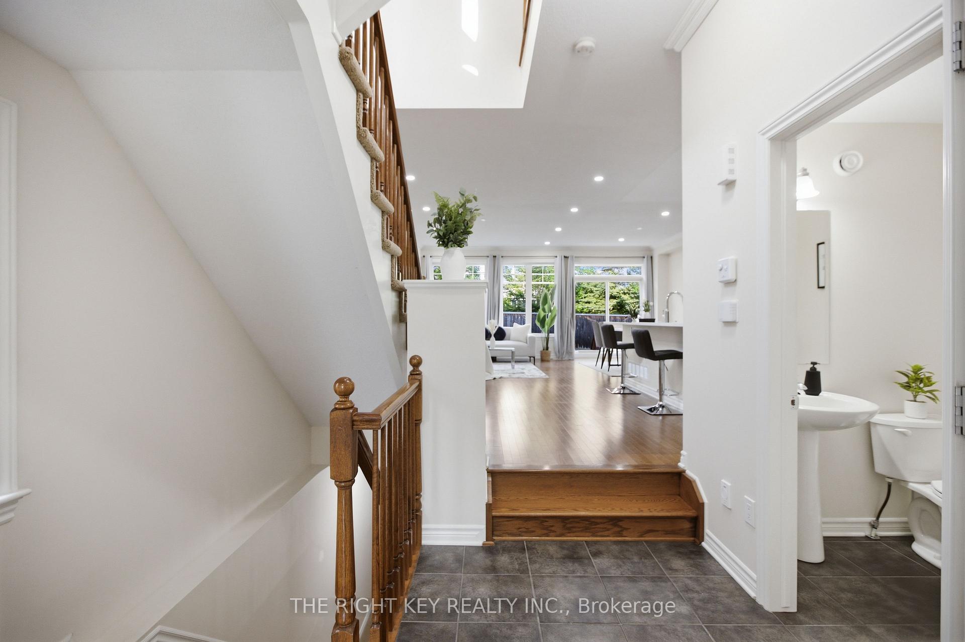 Photo 4 of 480 Stalwart Crescent, Ottawa, Blossom Park/Kemp Park/Findlay Creek — HOMEH