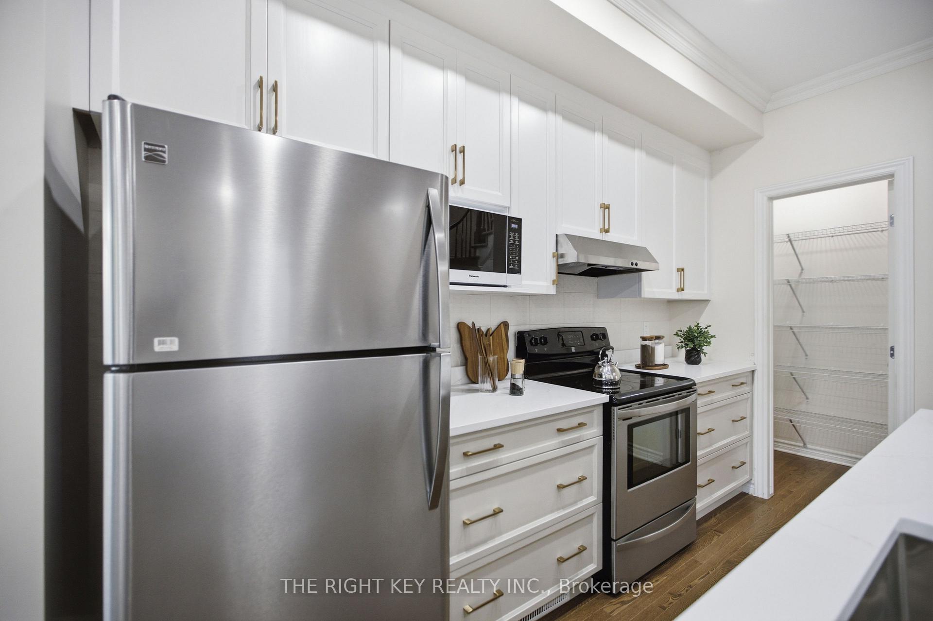 Photo 8 of 480 Stalwart Crescent, Ottawa, Blossom Park/Kemp Park/Findlay Creek — HOMEH