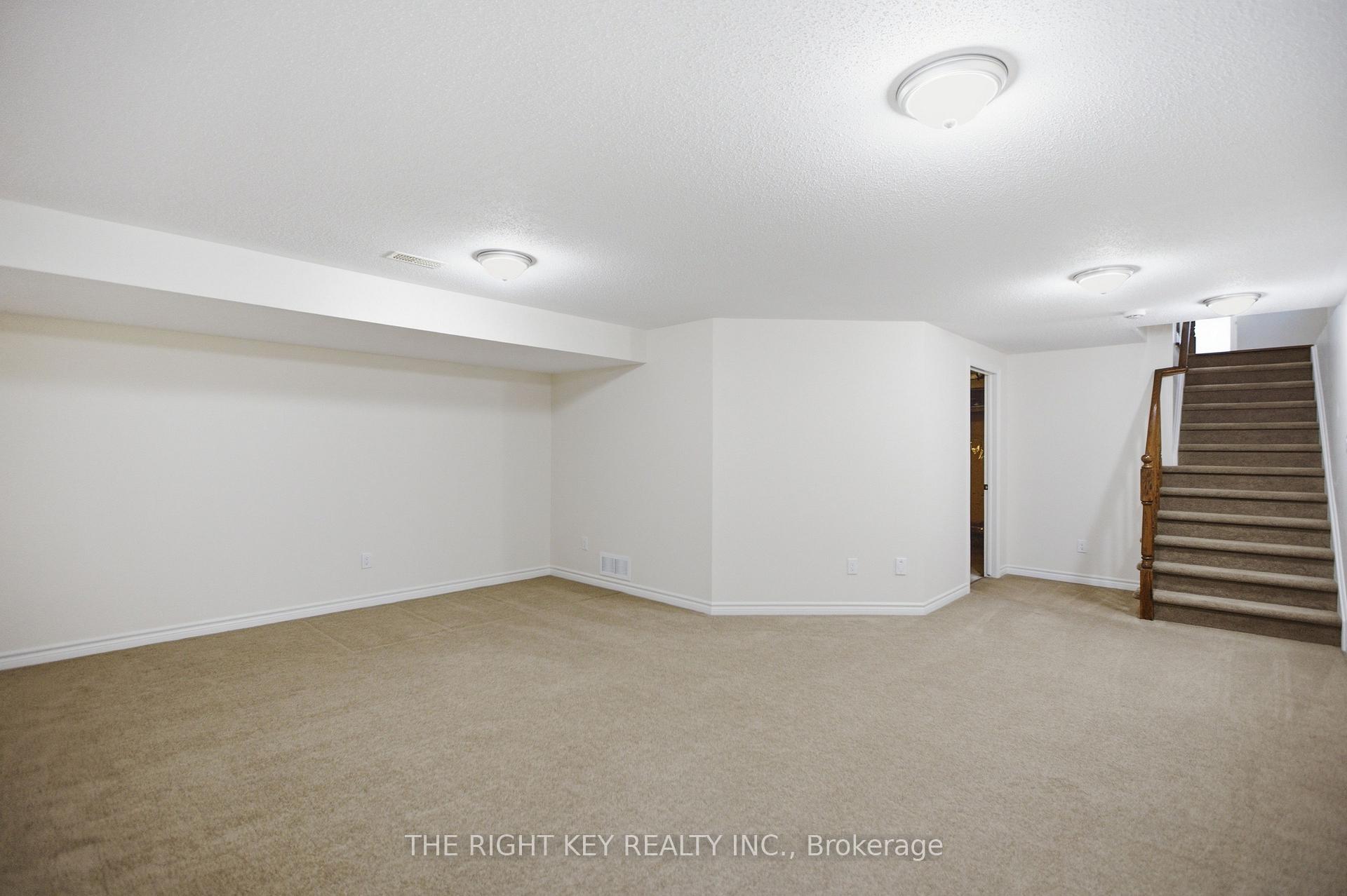 Photo 32 of 480 Stalwart Crescent, Ottawa, Blossom Park/Kemp Park/Findlay Creek — HOMEH