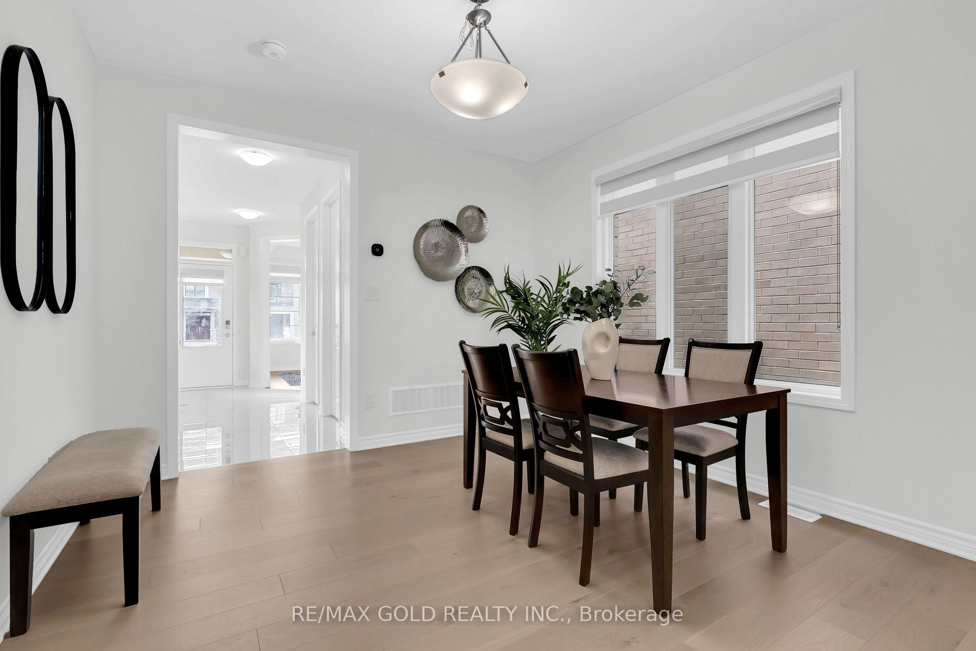 Photo 12 of 287 Gordon Krantz Avenue, Milton, Walker — HOMEH