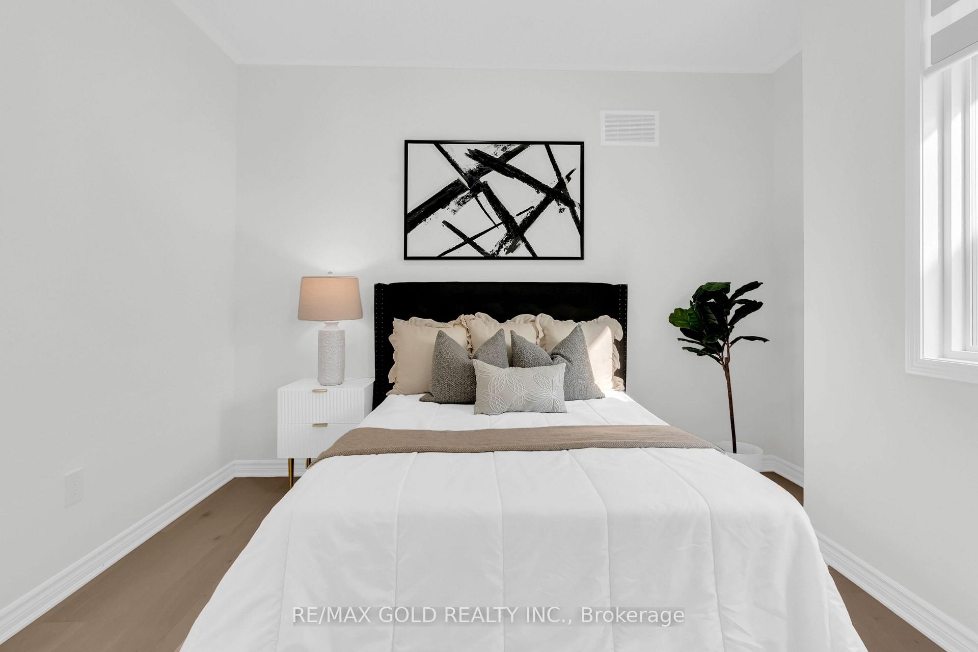 Photo 35 of 287 Gordon Krantz Avenue, Milton, Walker — HOMEH