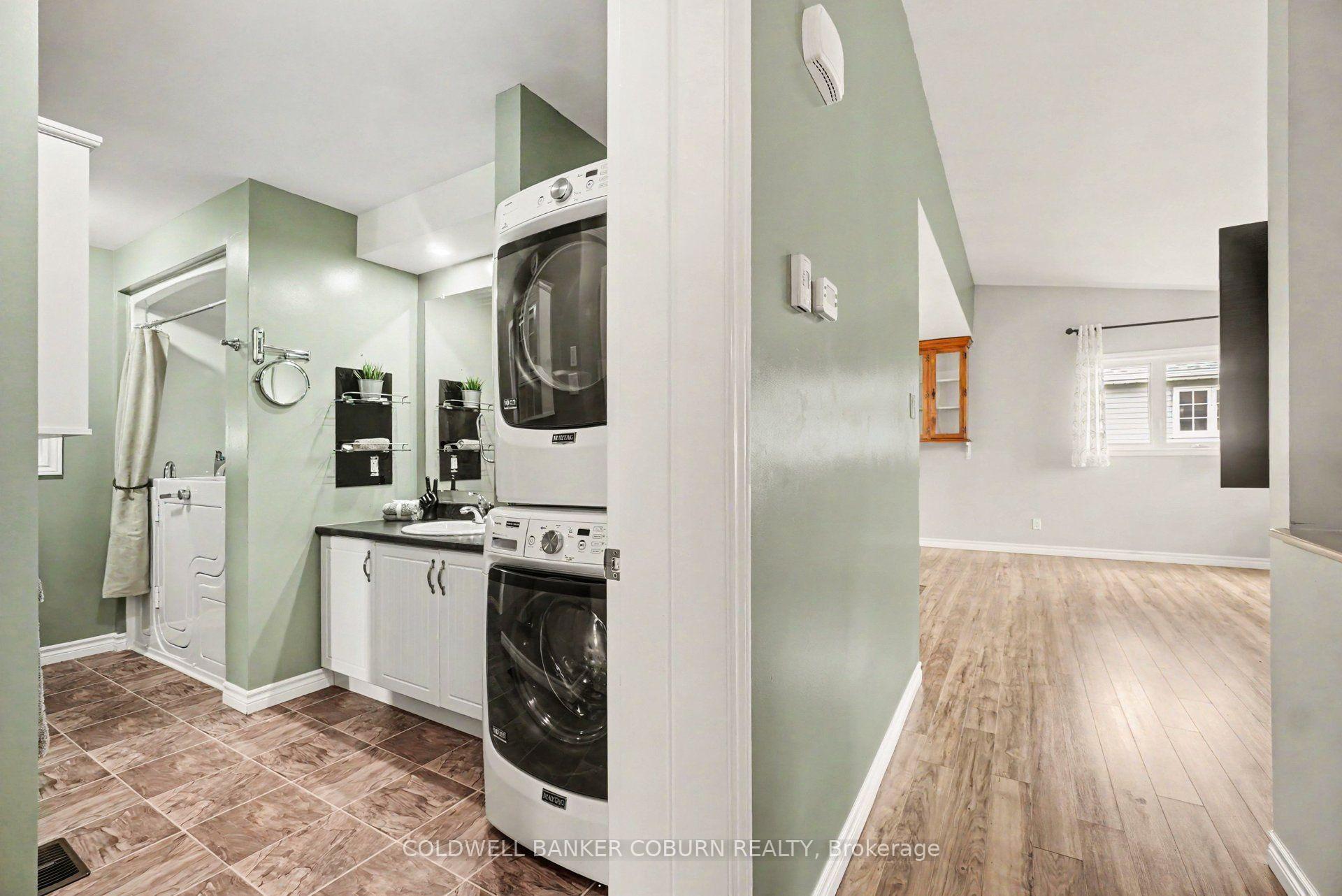 Photo 32 of 127 Elizabeth Drive, North Dundas, Chesterville — HOMEH