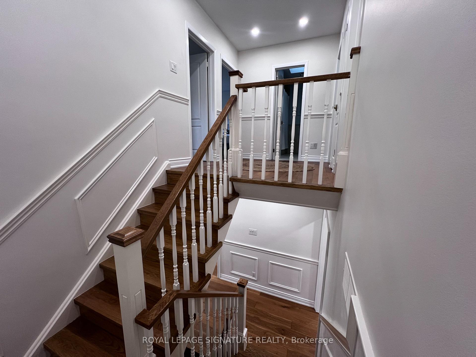 Photo 13 of 195 Upper Canada Drive, North York, St. Andrew-Windfields — HOMEH
