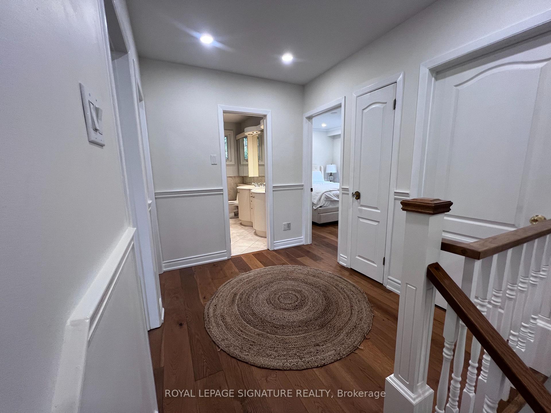 Photo 14 of 195 Upper Canada Drive, North York, St. Andrew-Windfields — HOMEH