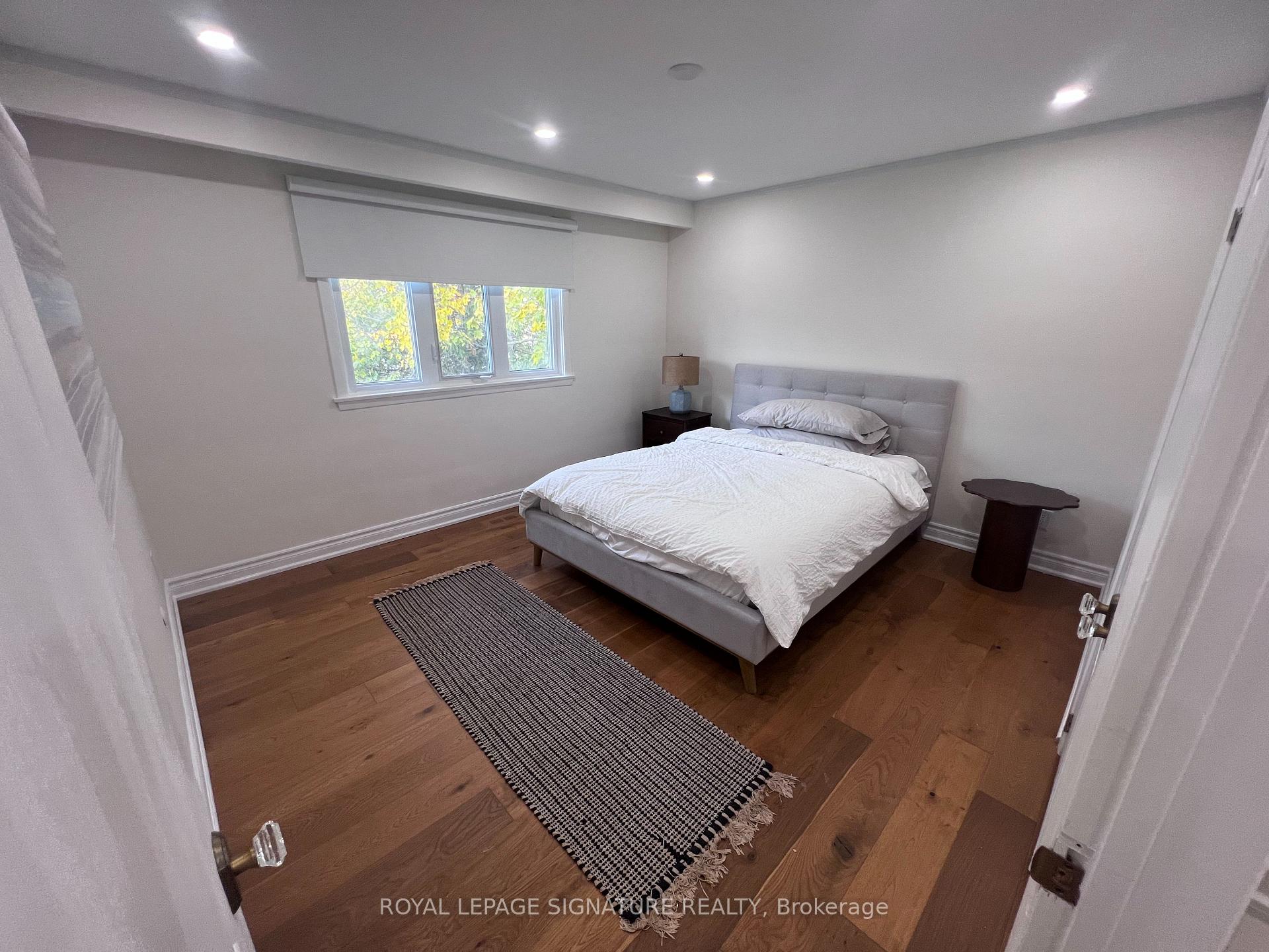 Photo 18 of 195 Upper Canada Drive, North York, St. Andrew-Windfields — HOMEH