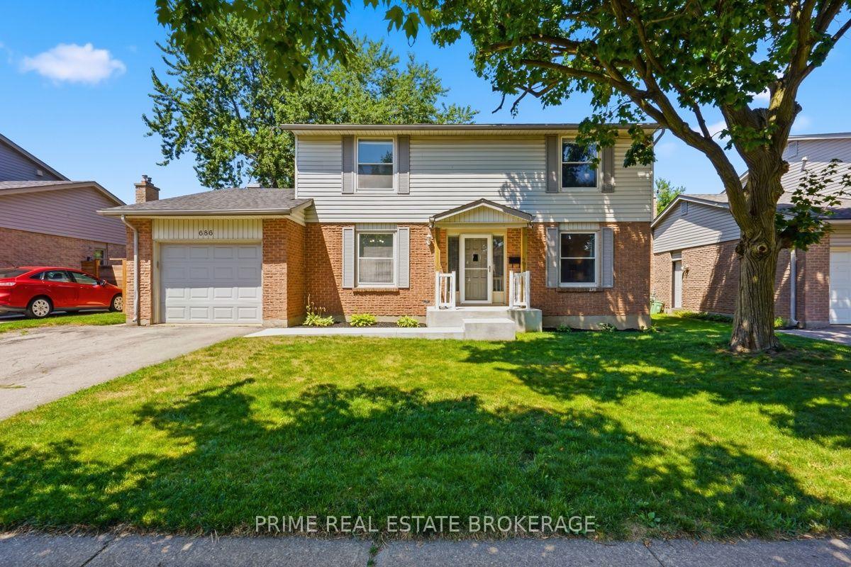 Photo 1 of 686 Barclay Road, London, South M — HOMEH