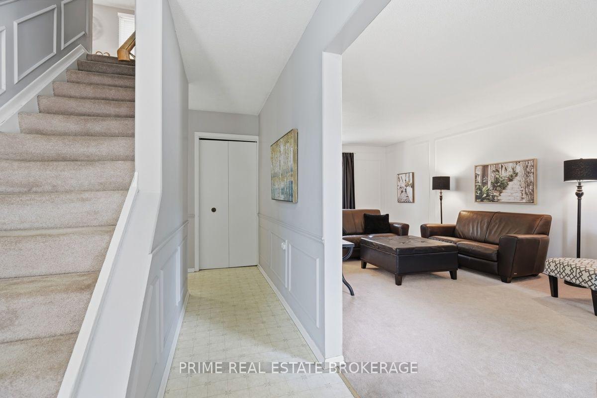 Photo 4 of 686 Barclay Road, London, South M — HOMEH