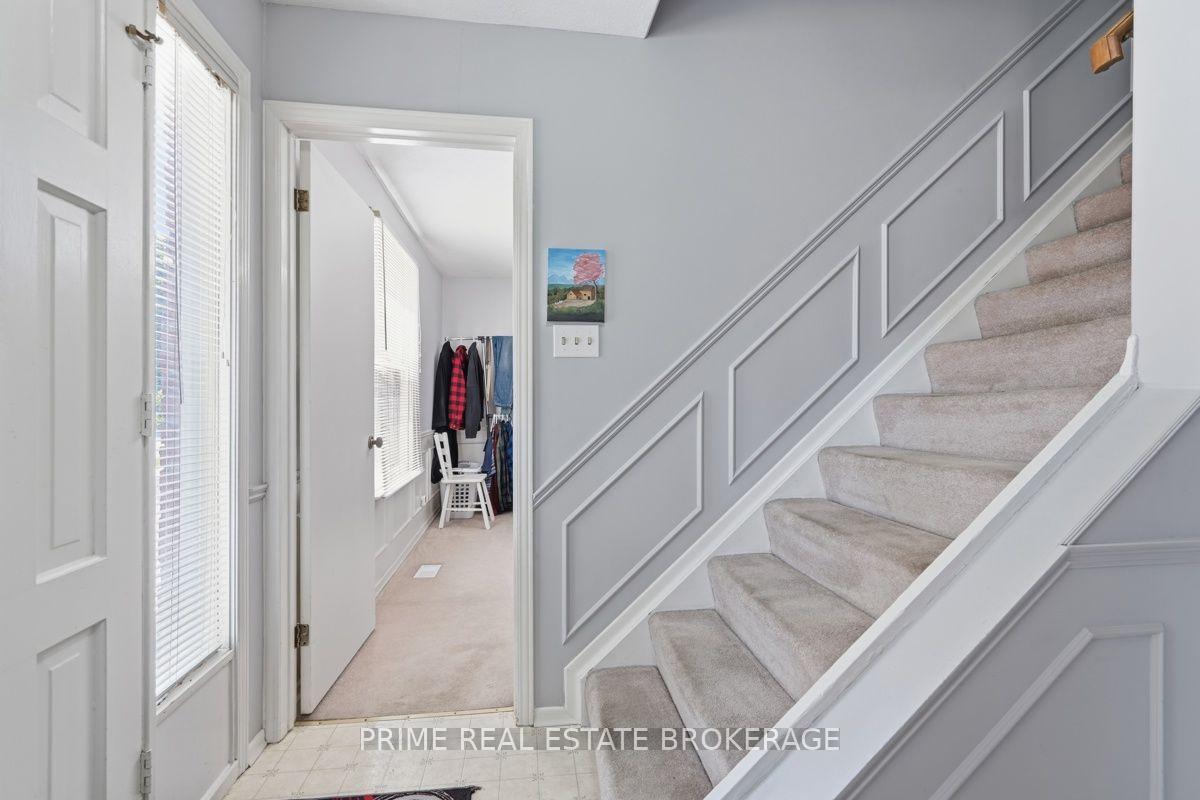 Photo 17 of 686 Barclay Road, London, South M — HOMEH