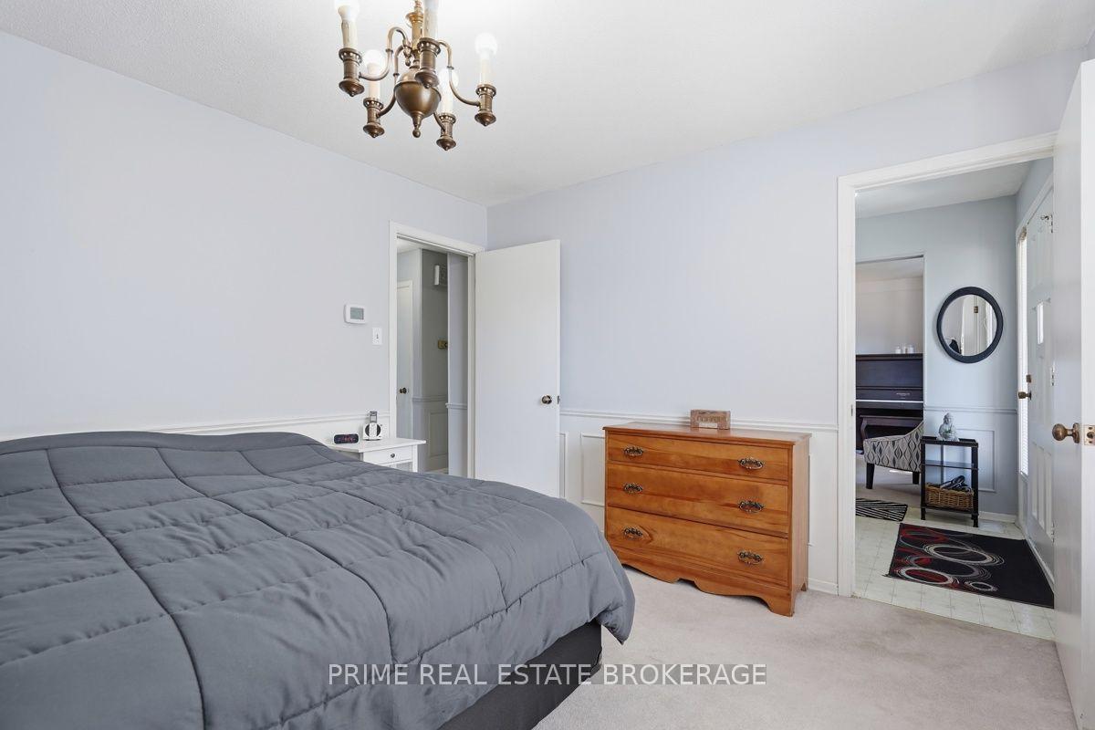 Photo 19 of 686 Barclay Road, London, South M — HOMEH