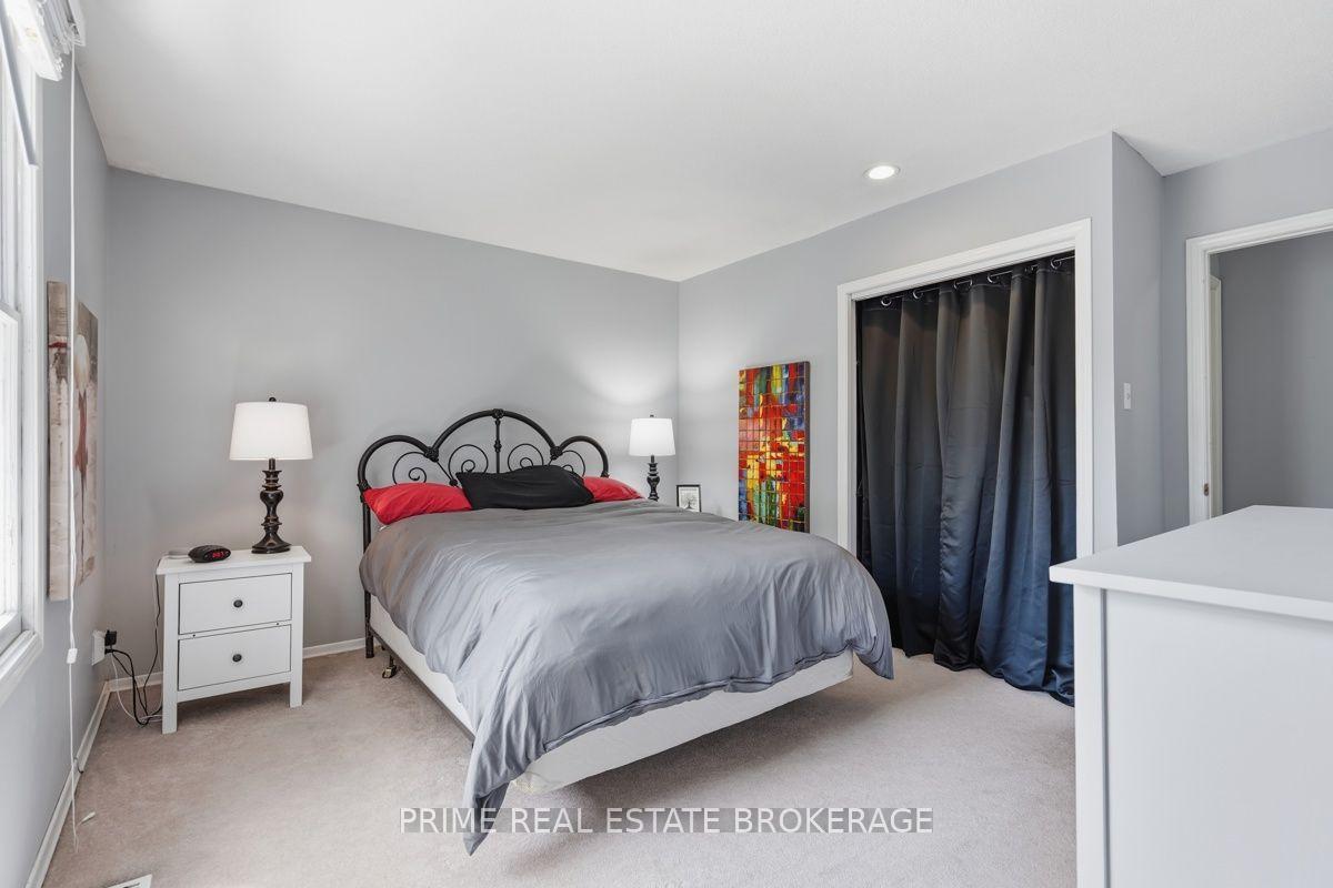 Photo 22 of 686 Barclay Road, London, South M — HOMEH