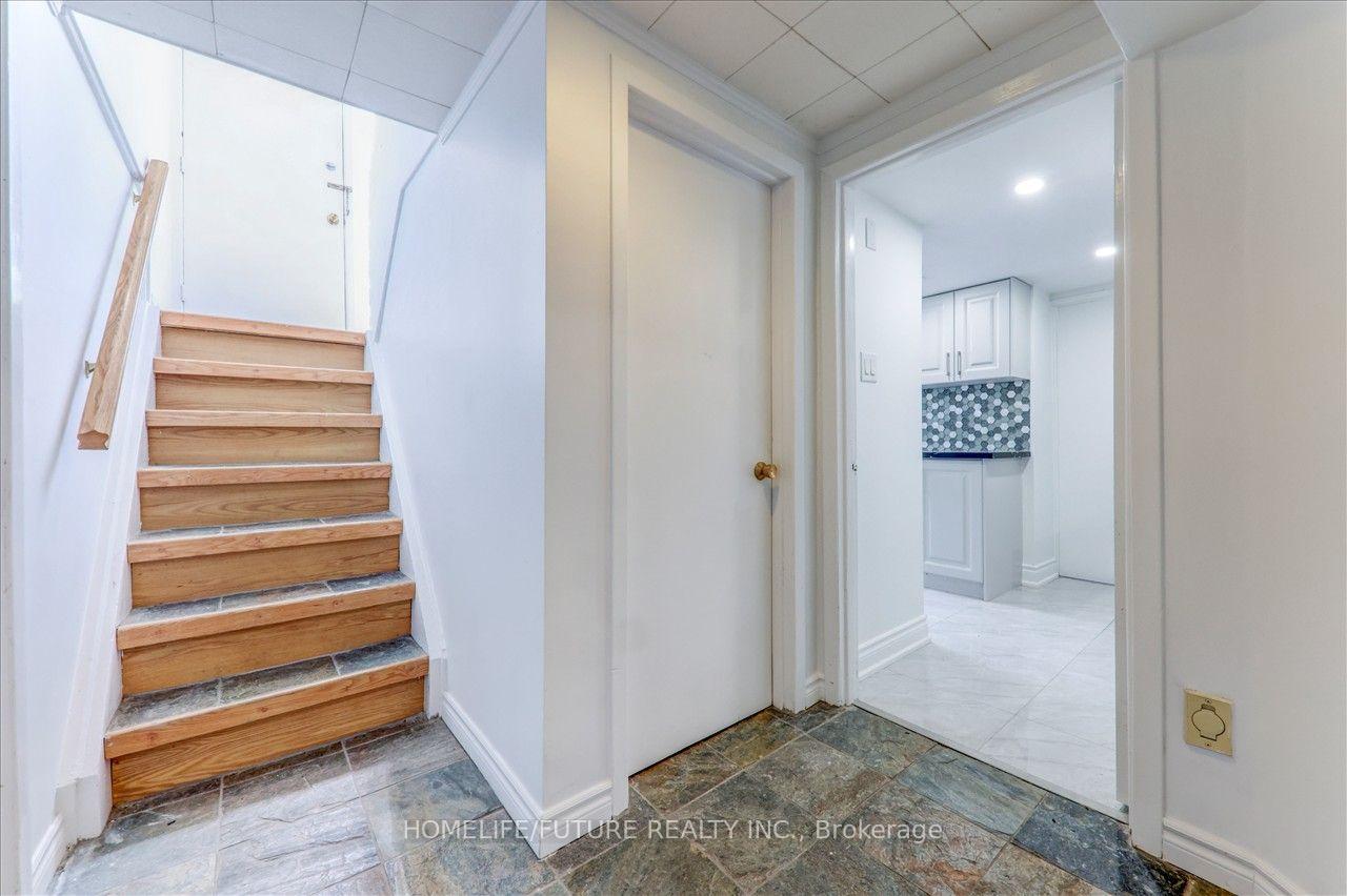 Photo 3 of Unit BSMT, 53 Dennett Drive, Scarborough, Agincourt South-Malvern West — HOMEH