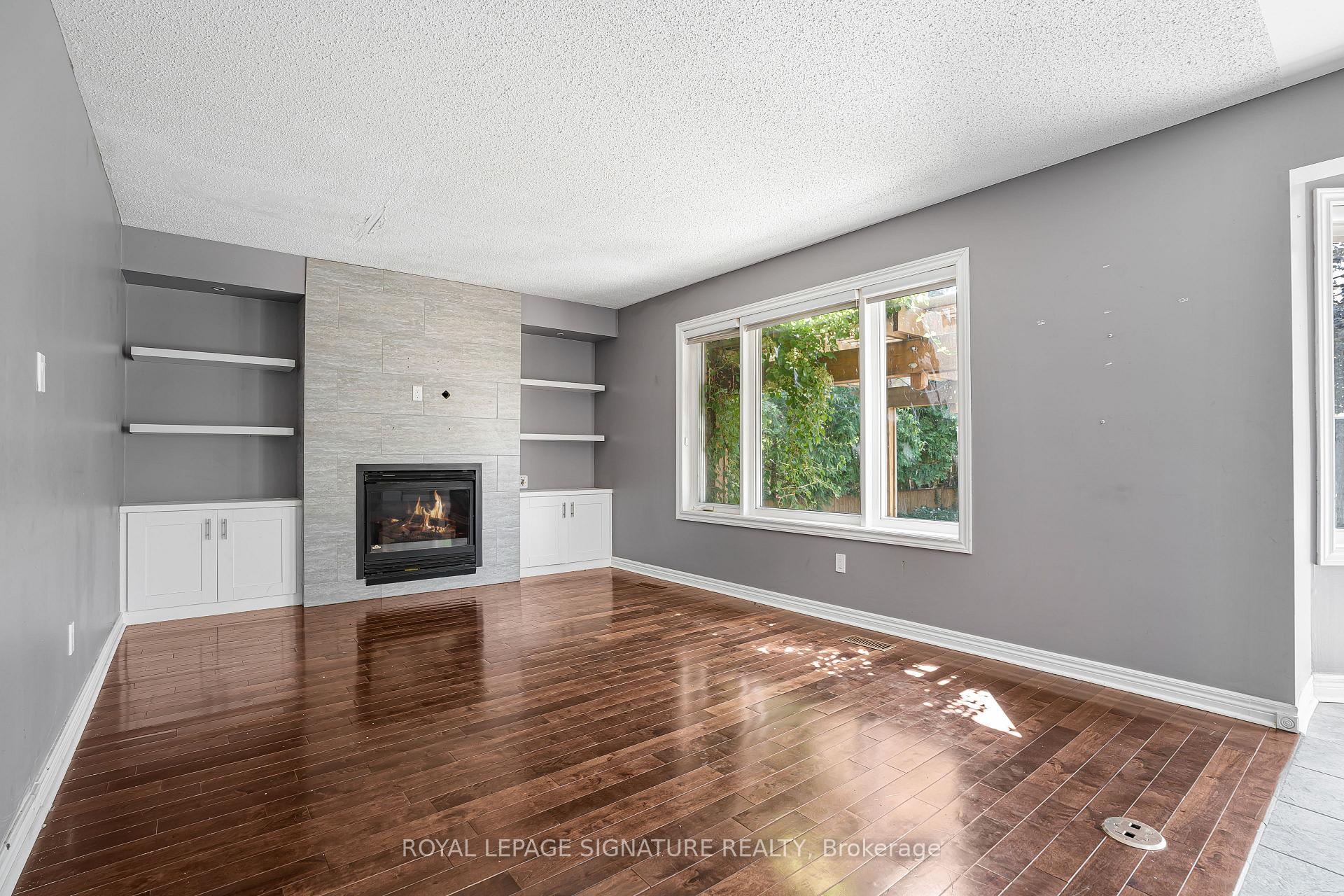 Photo 8 of 94 Niagara Drive, Oshawa, Samac — HOMEH