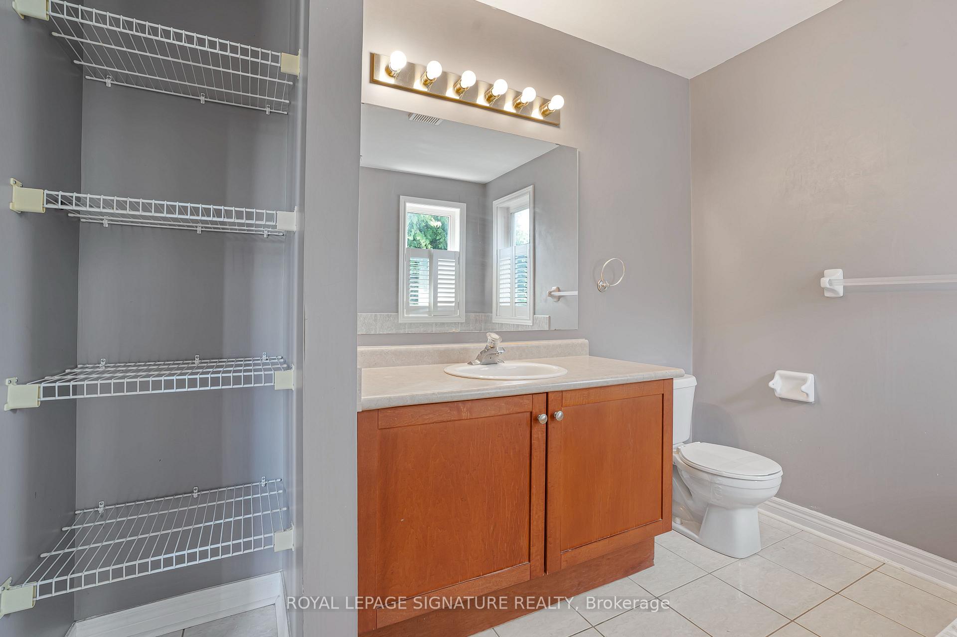 Photo 16 of 94 Niagara Drive, Oshawa, Samac — HOMEH