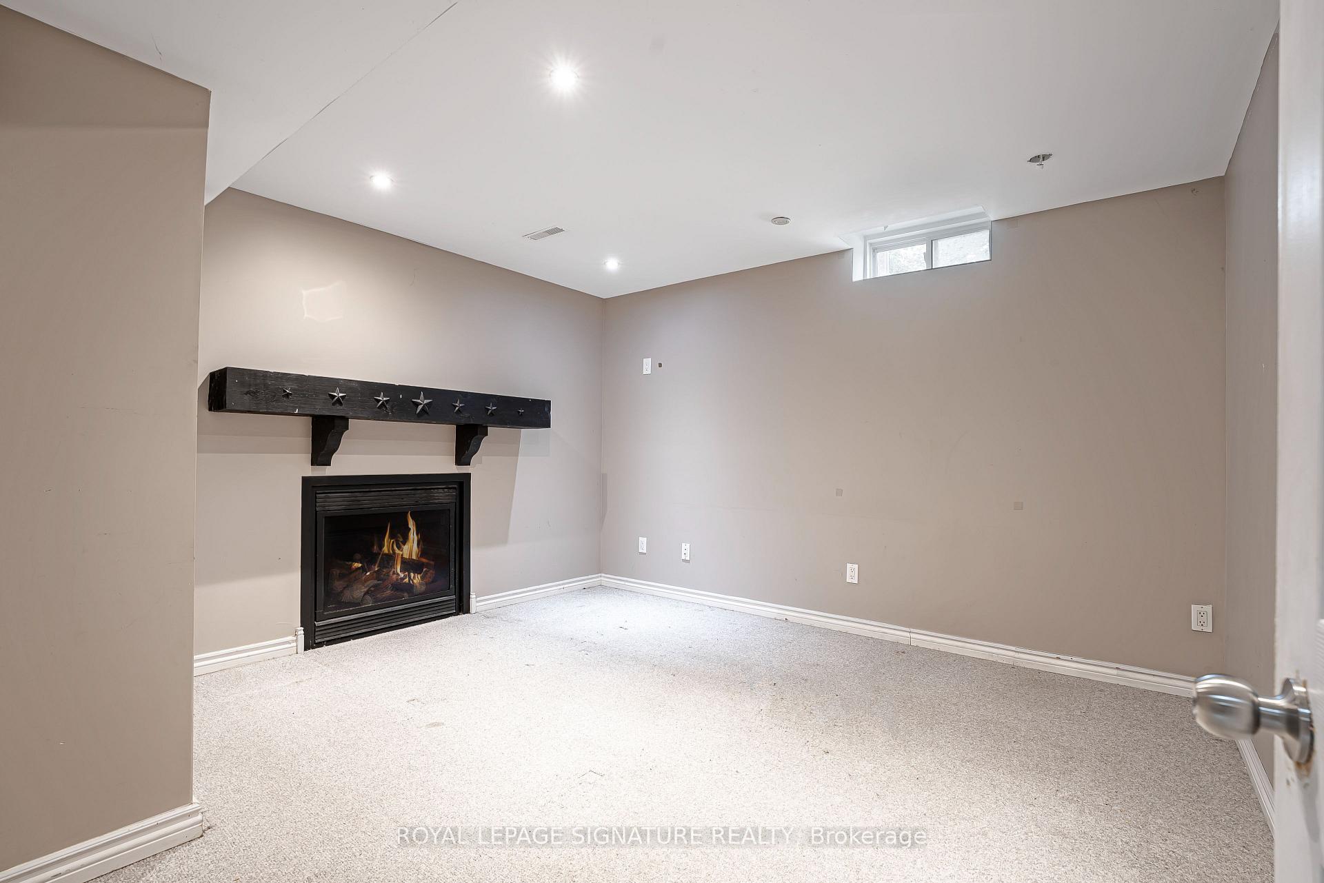 Photo 21 of 94 Niagara Drive, Oshawa, Samac — HOMEH