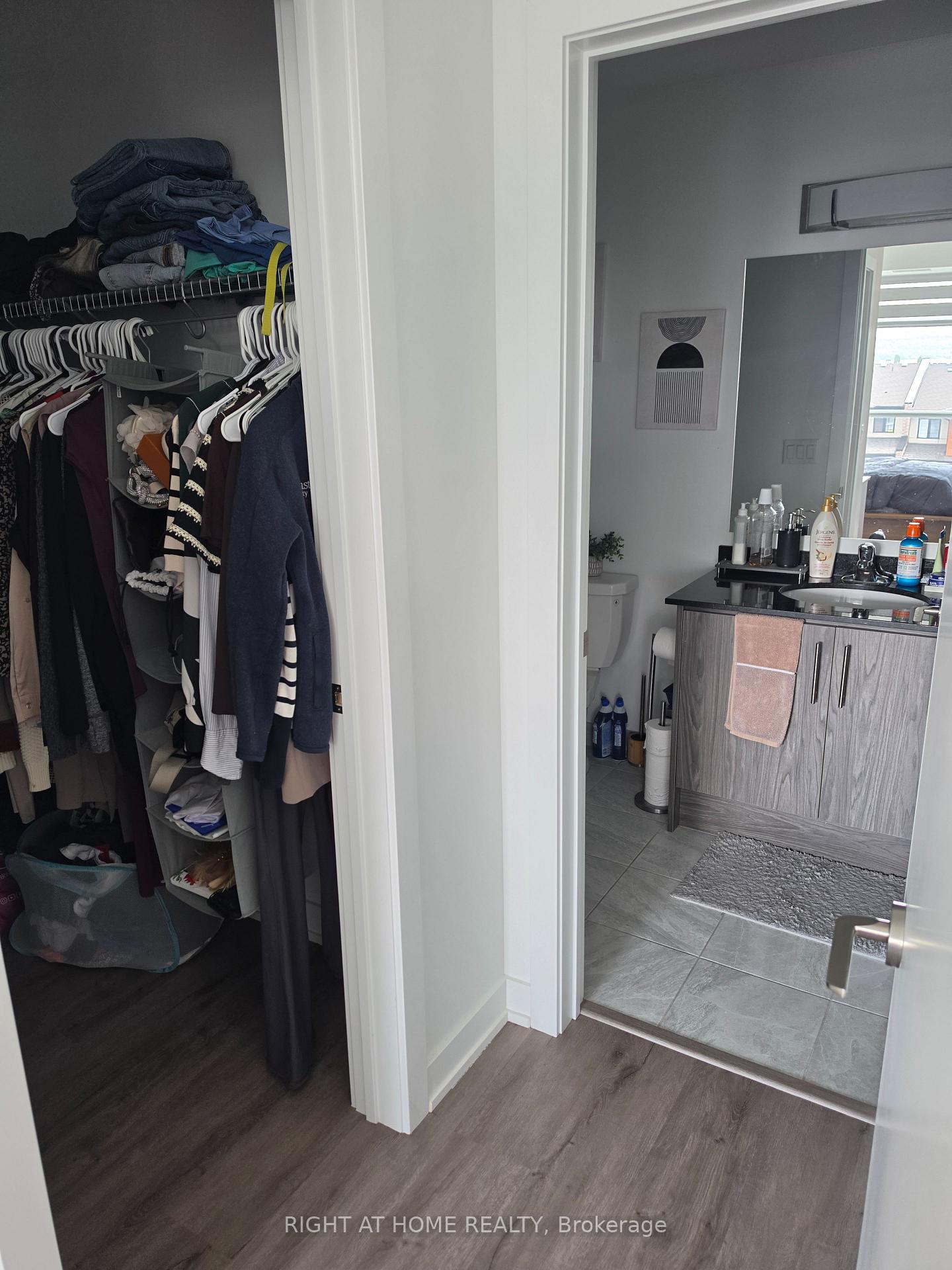 Photo 6 of Unit 405, 600 North Service Road, Hamilton, Lakeshore — HOMEH