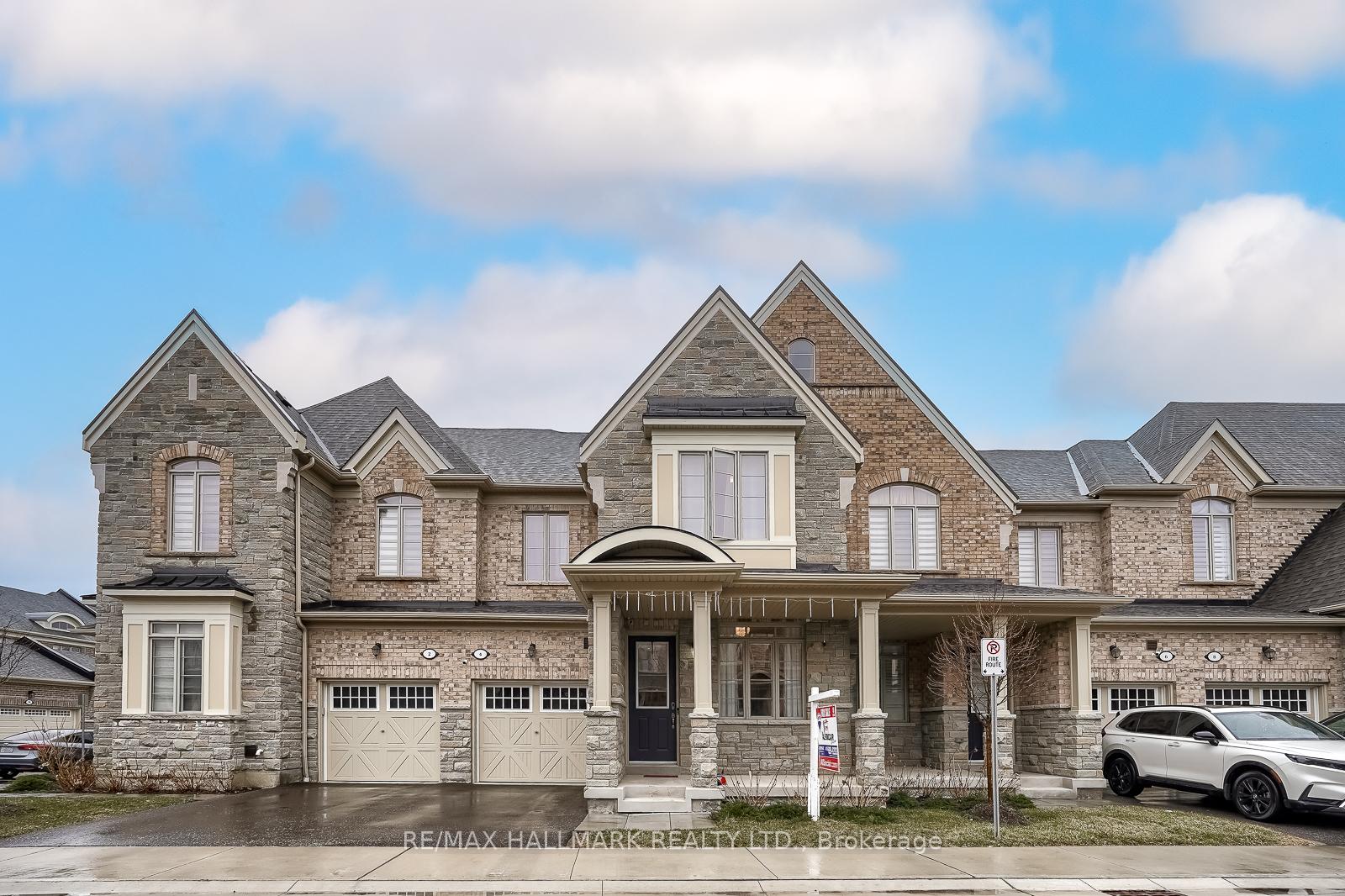 Photo 2 of 4 Hickling Lane, Ajax, Northwest Ajax — HOMEH