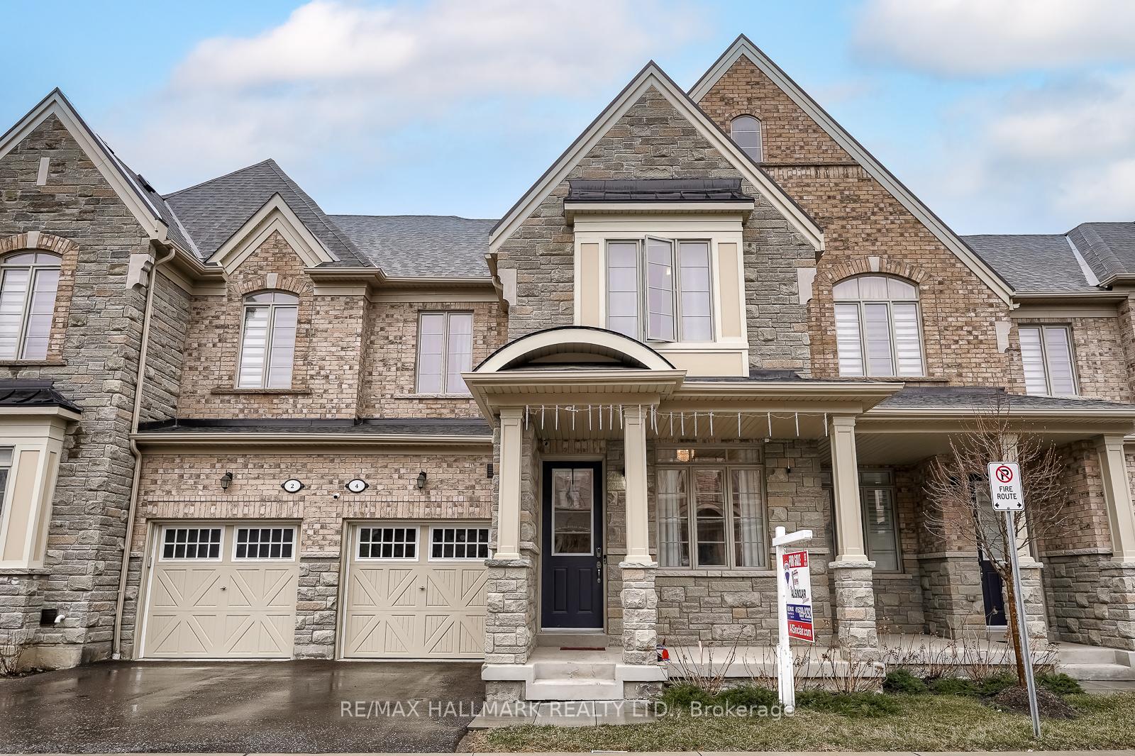 Photo 4 of 4 Hickling Lane, Ajax, Northwest Ajax — HOMEH